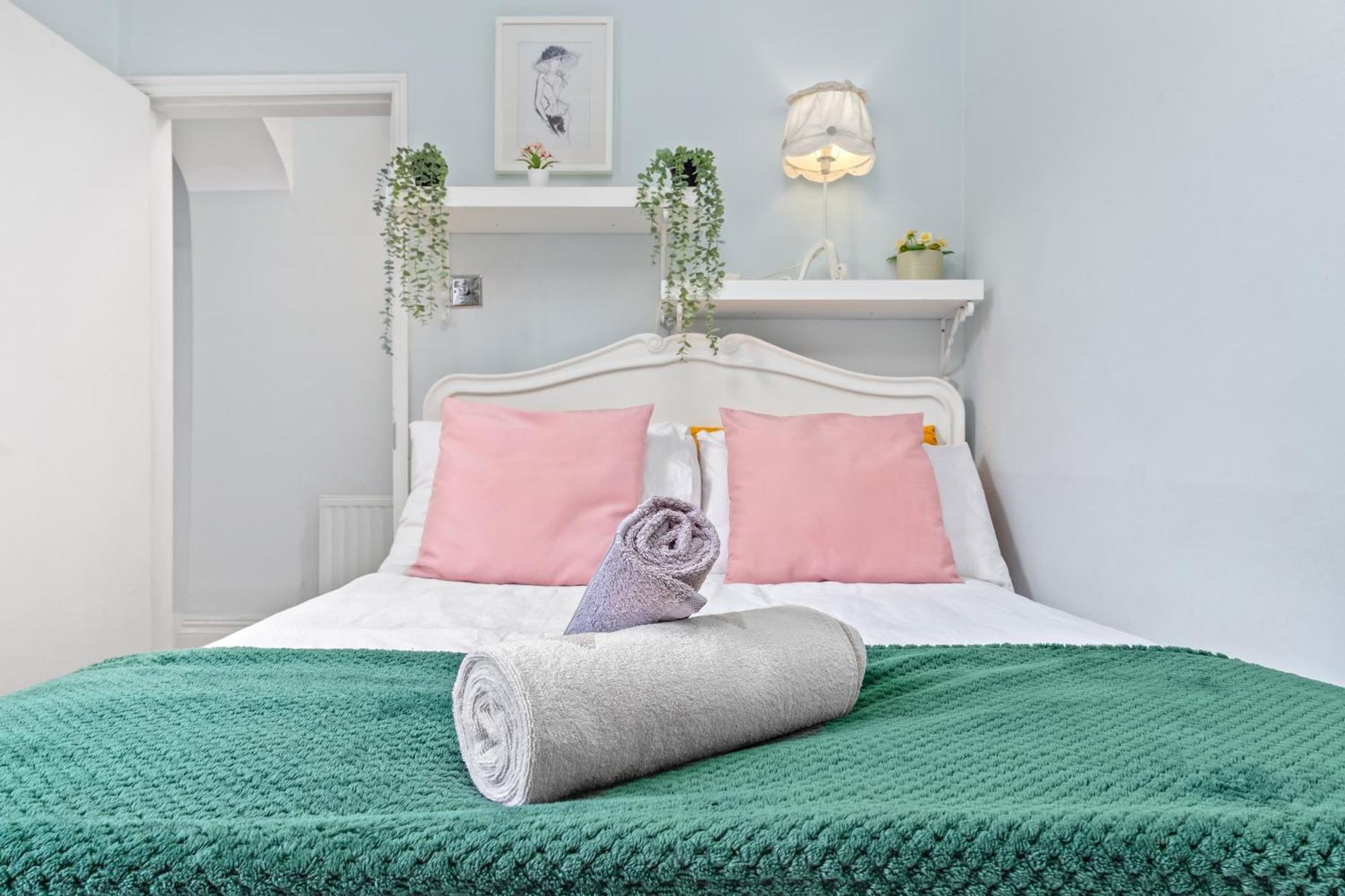 Artist'S Bright Hampstead Heath Village 2 Bed لندن المظهر الخارجي الصورة